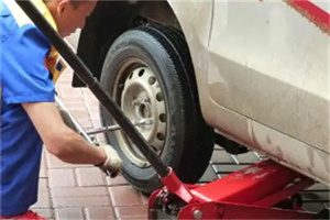 内黄附近拖车24小时服务热线电话