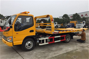 内黄哪里有拖车服务