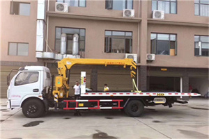 内黄附近汽车轮胎更换