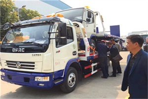 内黄汽车道路救援拖车价格